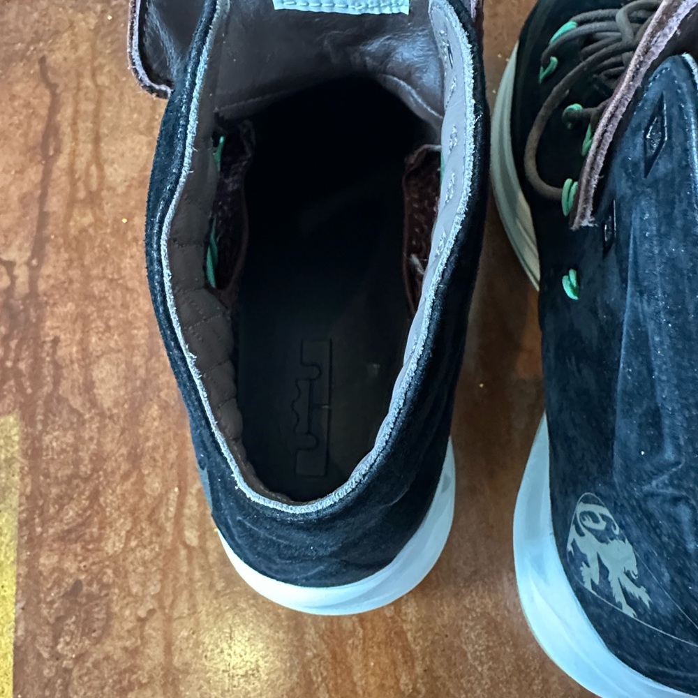 Men’s Nike LeBron 8 EXT QS Black and Brown Sneakers size 8.5 - Picture 8 of 12